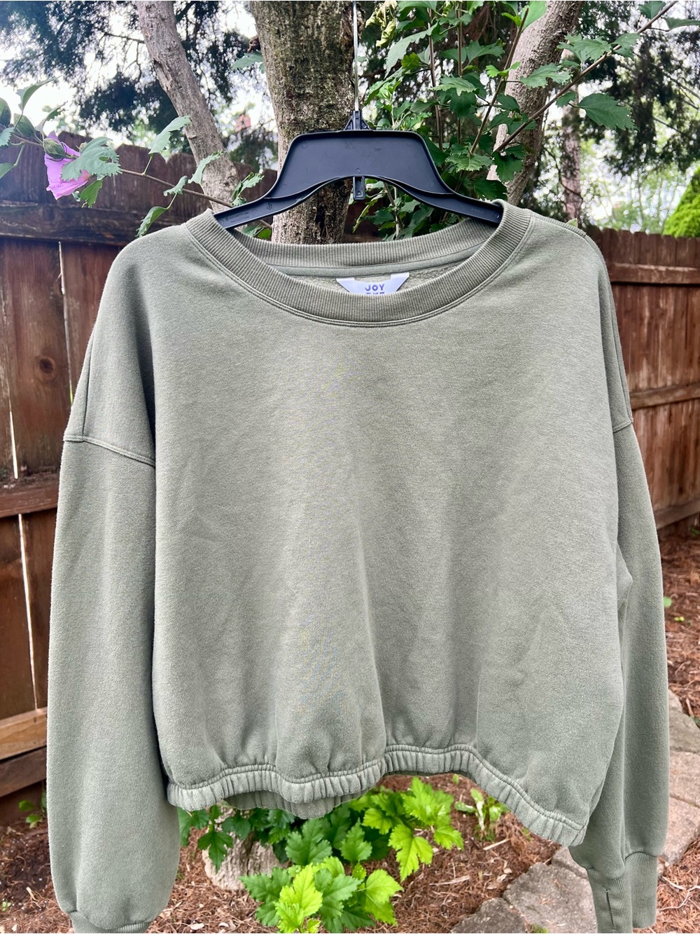 Women’s olive green Joy Lab sweatshirt crop boxy fit COTTON top L oversized